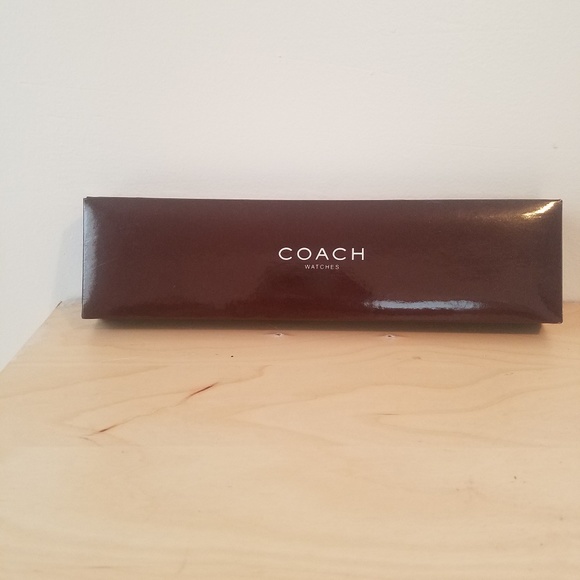 Coach Watch - Picture 4 of 4